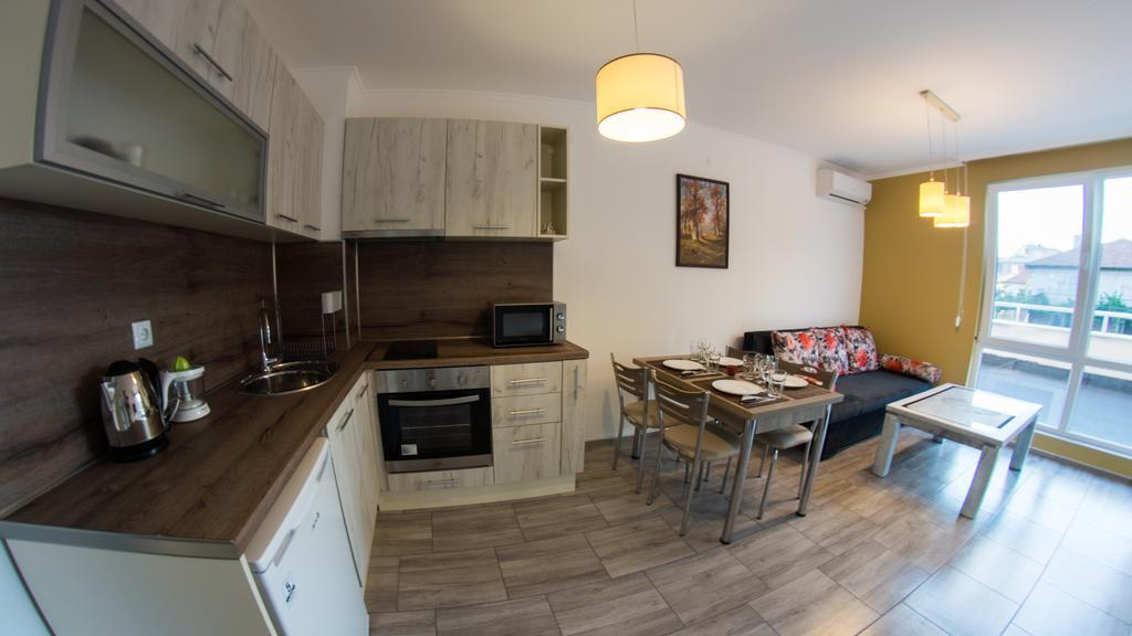 Nasred Grada Apartment Hisarya Room photo